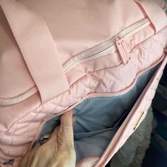 EVERFUN WEEKEND BAG FOR GYM/TRAVEL - Picture 7 of 15